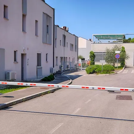 Apartment Flat At The Seafront