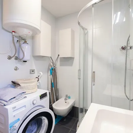 Flat At The Seafront Apartment *