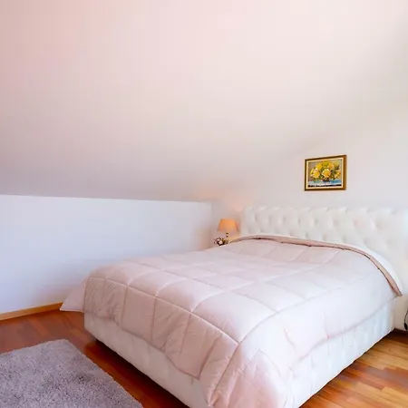 Apartment Flat At The Seafront Ankaran